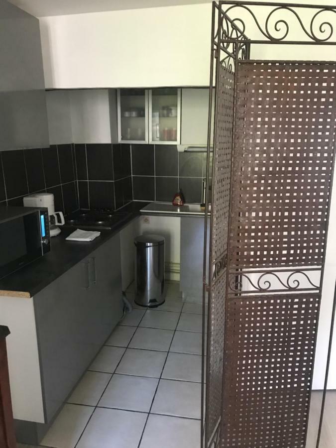 Gite Ancien Relais De Saint-Jacques لاروش غويون المظهر الخارجي الصورة