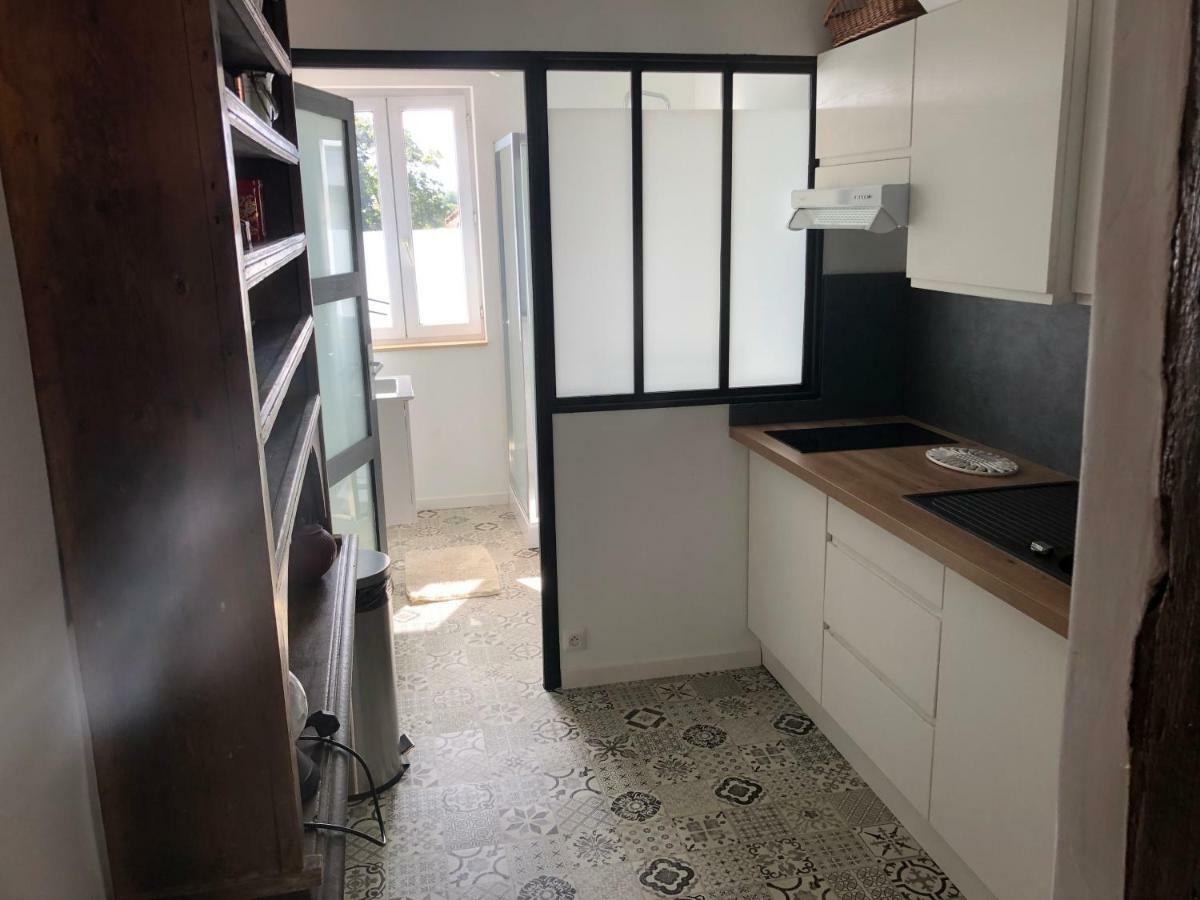 Gite Ancien Relais De Saint-Jacques لاروش غويون المظهر الخارجي الصورة